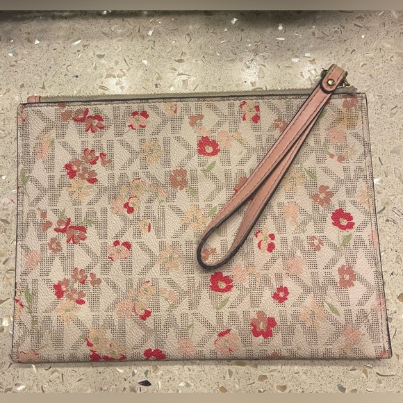 Michael Kors Vanilla Multi XL Zip Clutch Floral - Picture 2 of 5